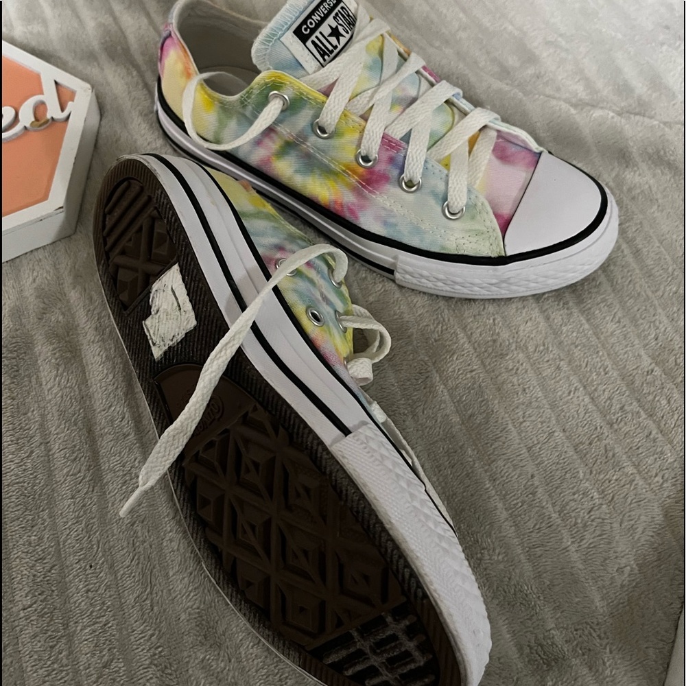 Converse